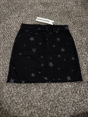 Neon Blonde tease skirt Starlet Black 28 NWT STARS fall winter Y2K boho